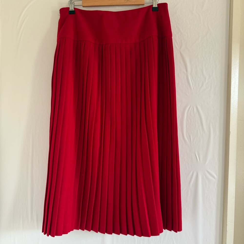 Red Wool Pleated Skirt Size 14